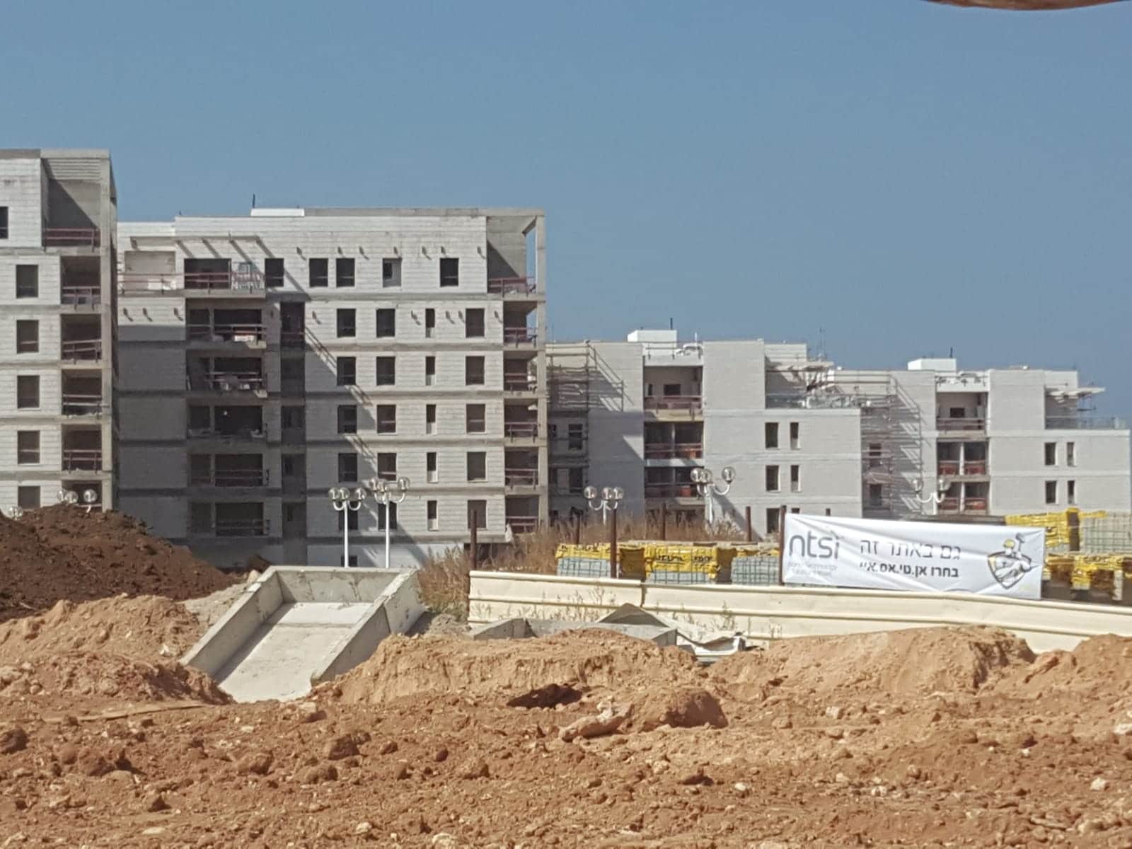 פרוייקט מגה פרויקט אכזיב